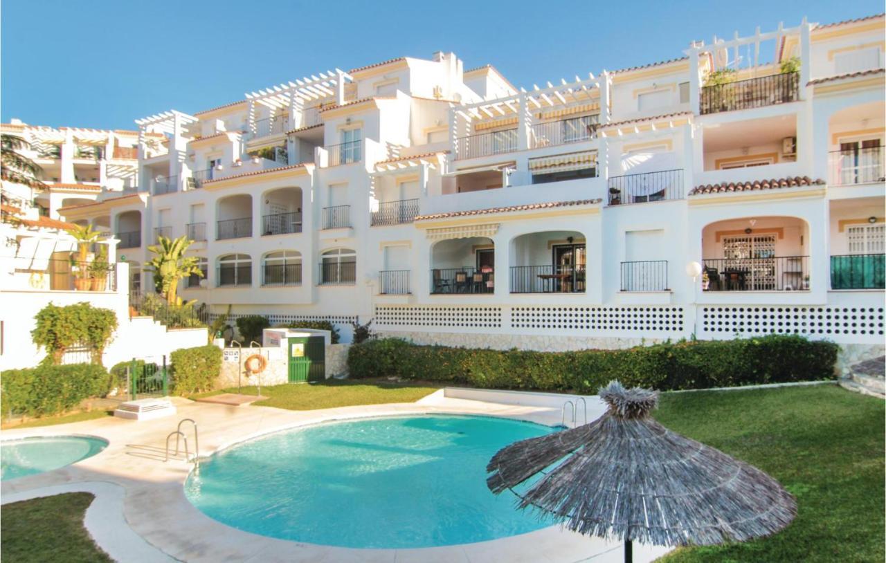 2 Bedroom Awesome In Apartment Nerja
